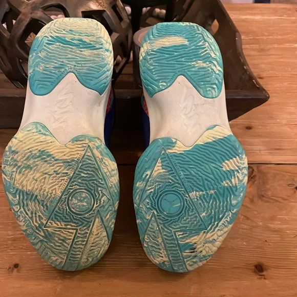 Jordan Kids Sneakers in Vibrant Orange and Blue - Picture 7 of 7